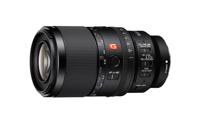 sony-fe-100mm-f2-8-gm-oss-macro-lens image 1