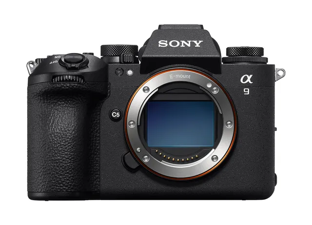 sony-alpha-9-iii-full-frame-mirrorless-camera-with-global-shutter-24-6mp-120fps image 1