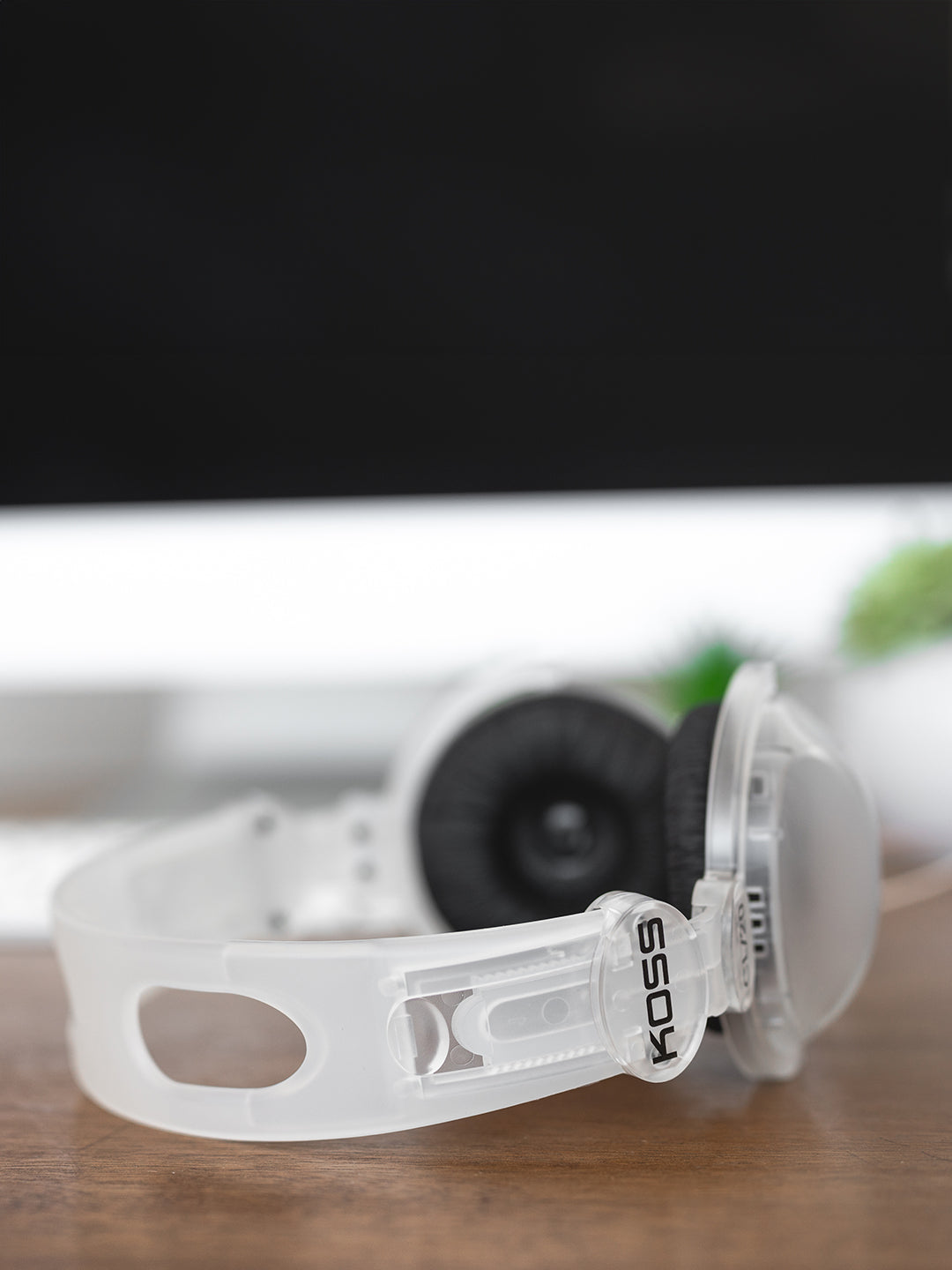 koss-cl-20i-on-ear-headphones-clear-design-with-microphone-remote image 6