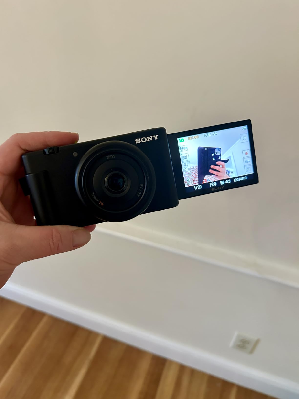 Perfect vlogging camera