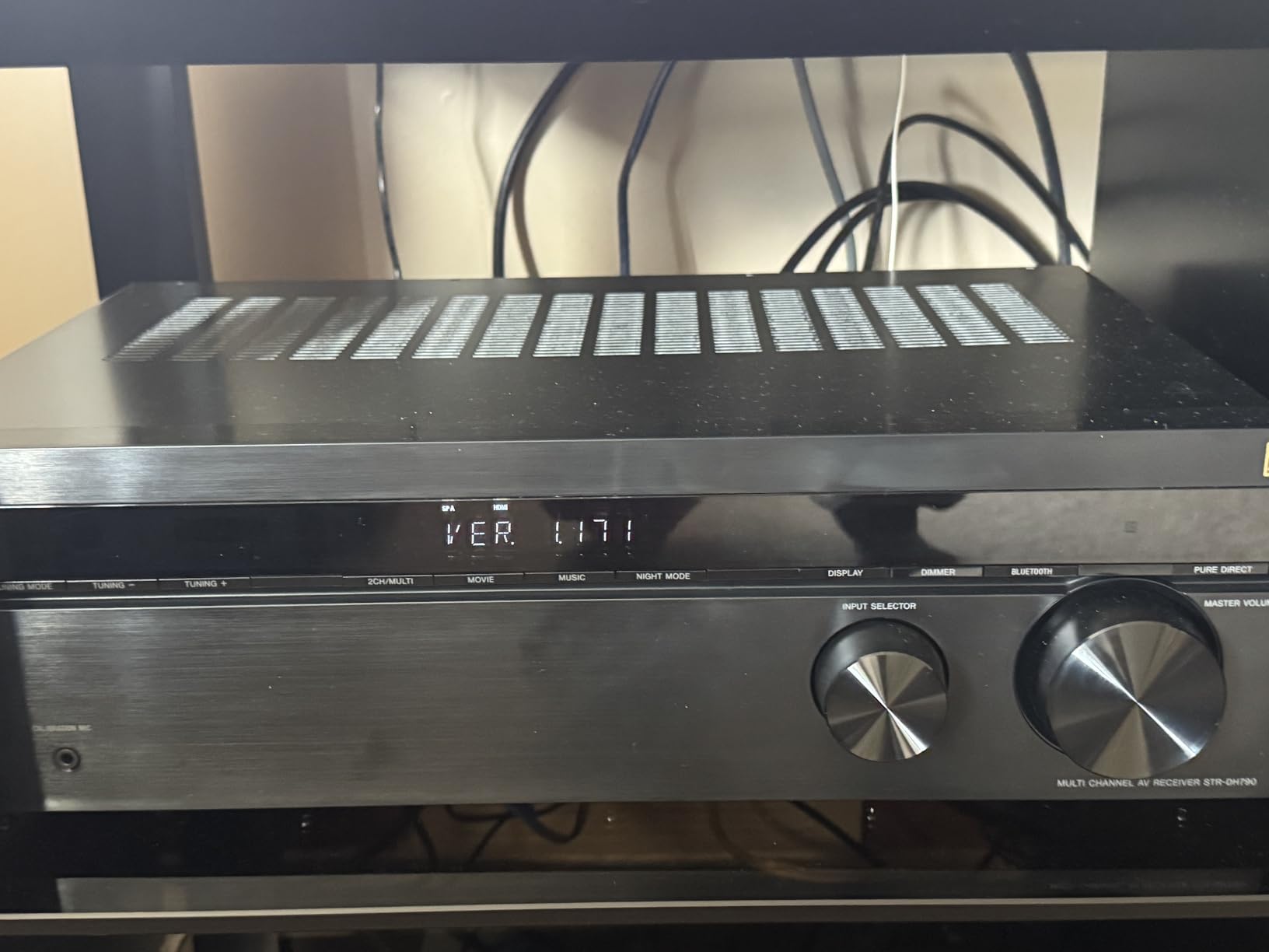 Good receiver, but lacks some features