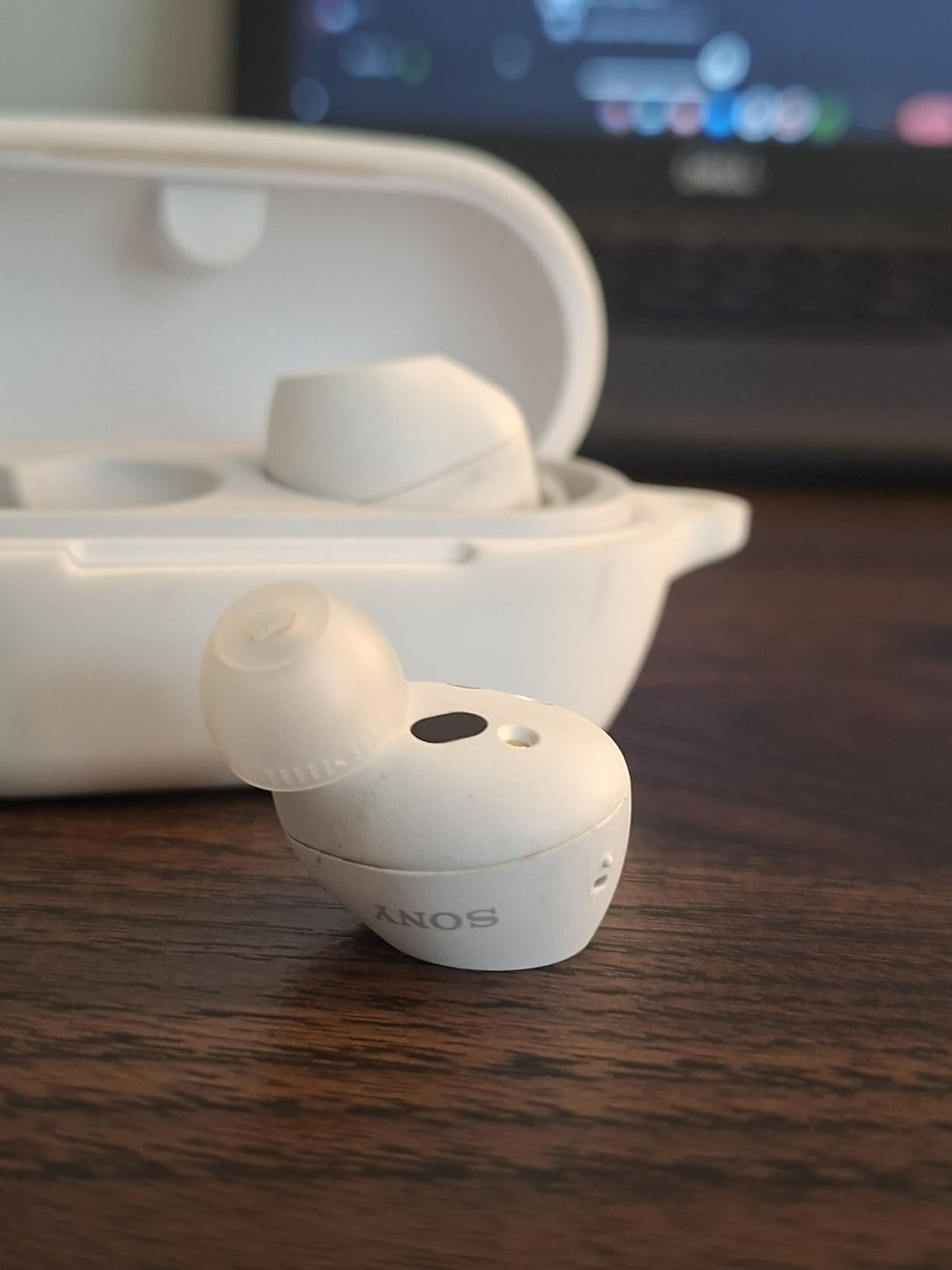 Great for calls and music