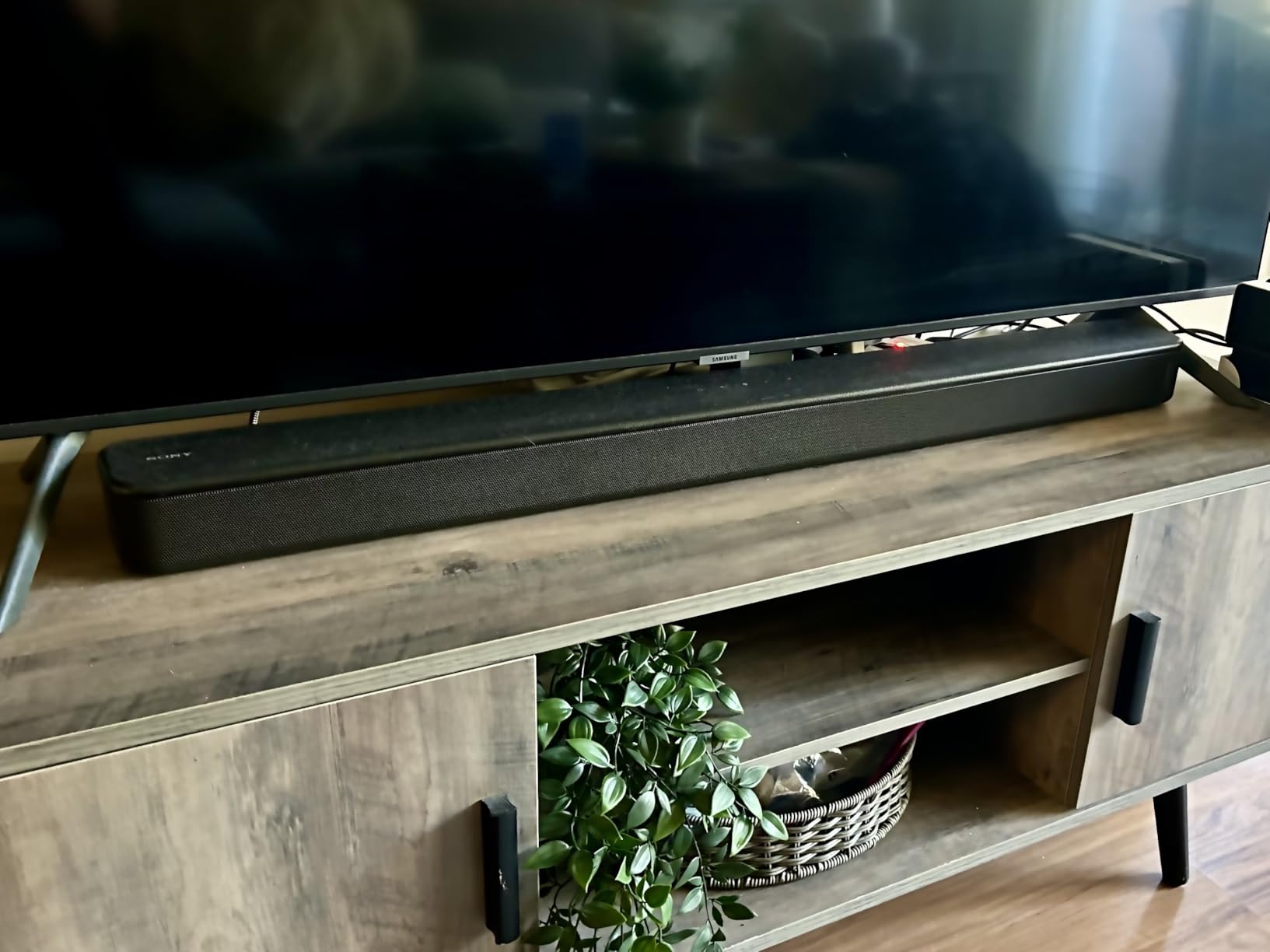 Impressive small speaker