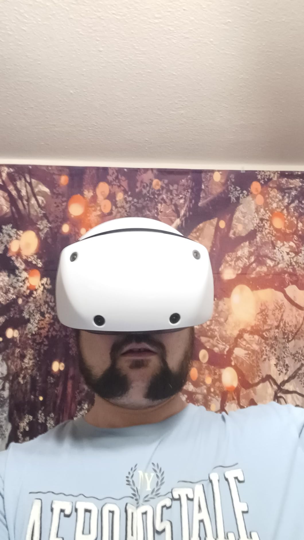 Great headset, but needs more games