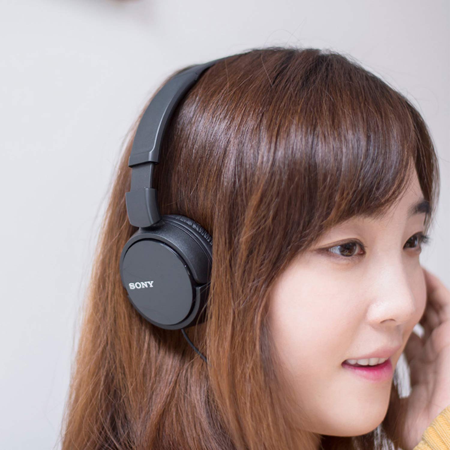 sony-zx-series-wired-on-ear-headphones-mdr-zx110-black image 2