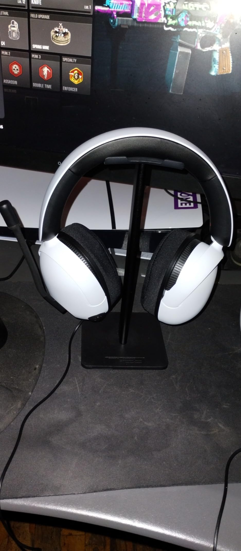 Average headset
