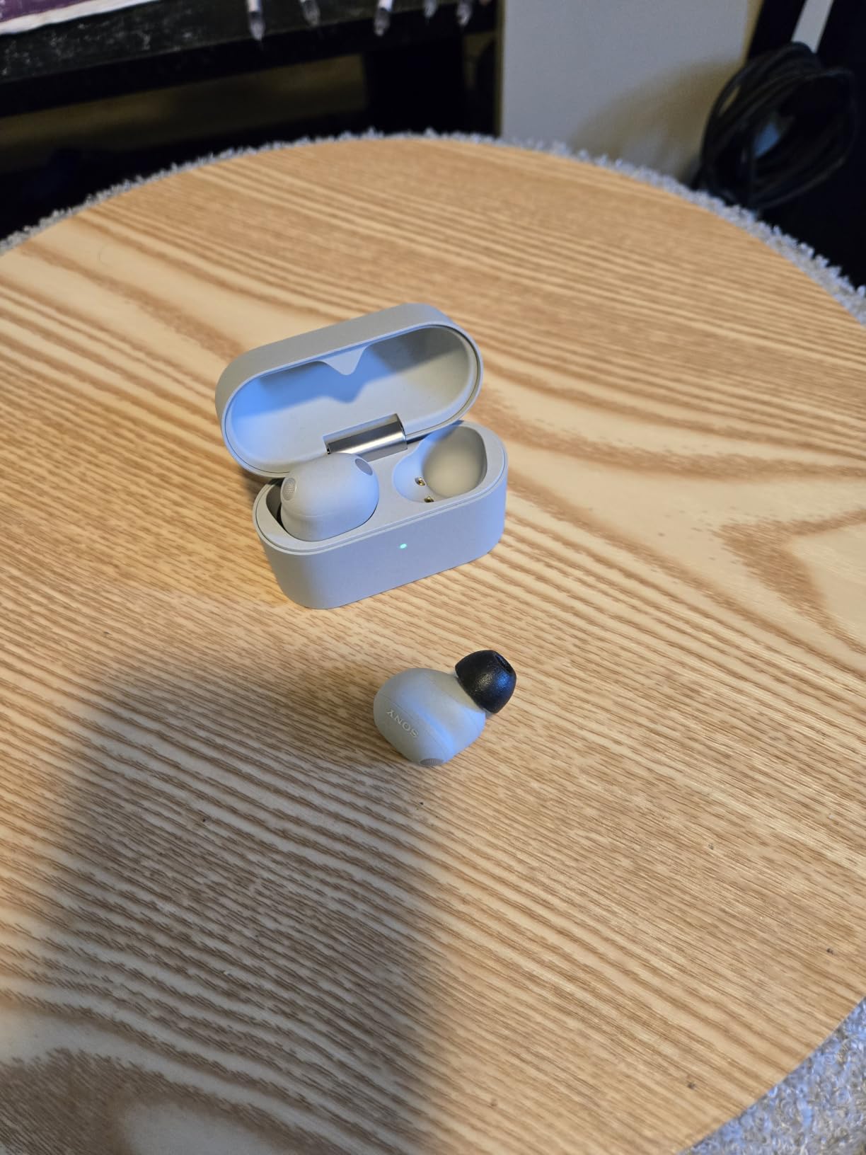 Incredible noise cancelling