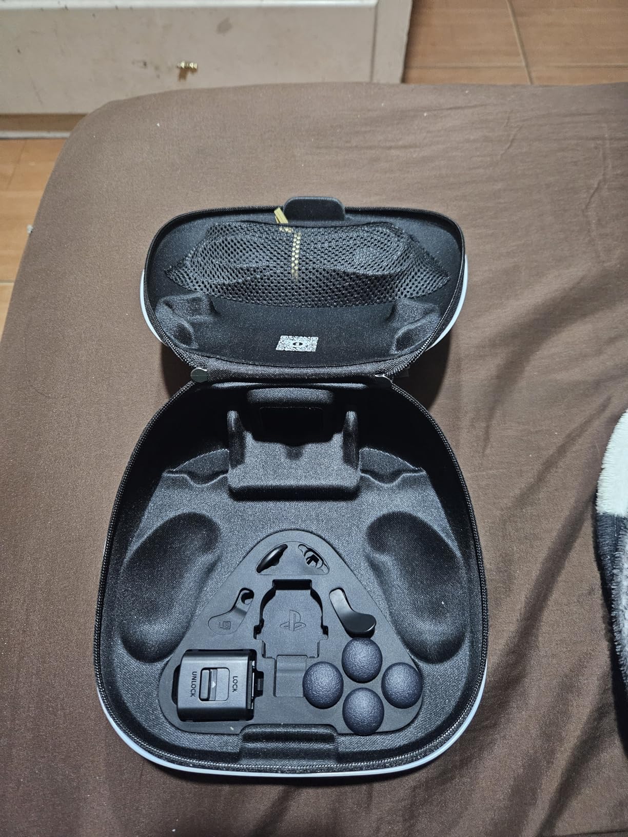 Great controller, but battery life is short