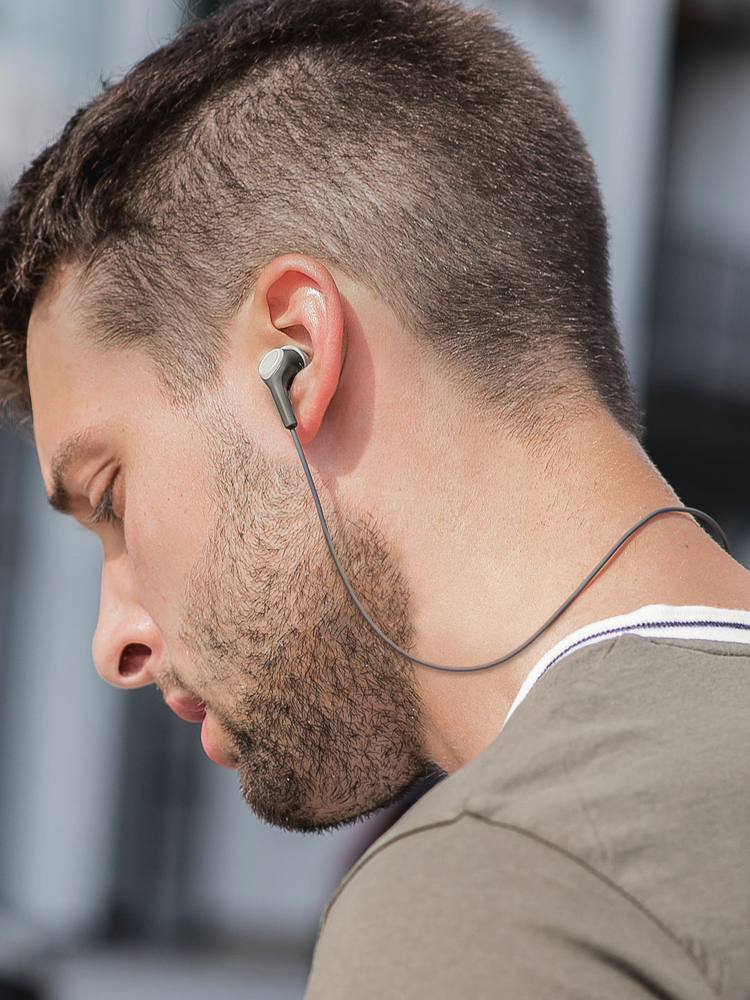 koss-bt115i-wireless-bluetooth-in-ear-buds-with-18-hour-battery image 2