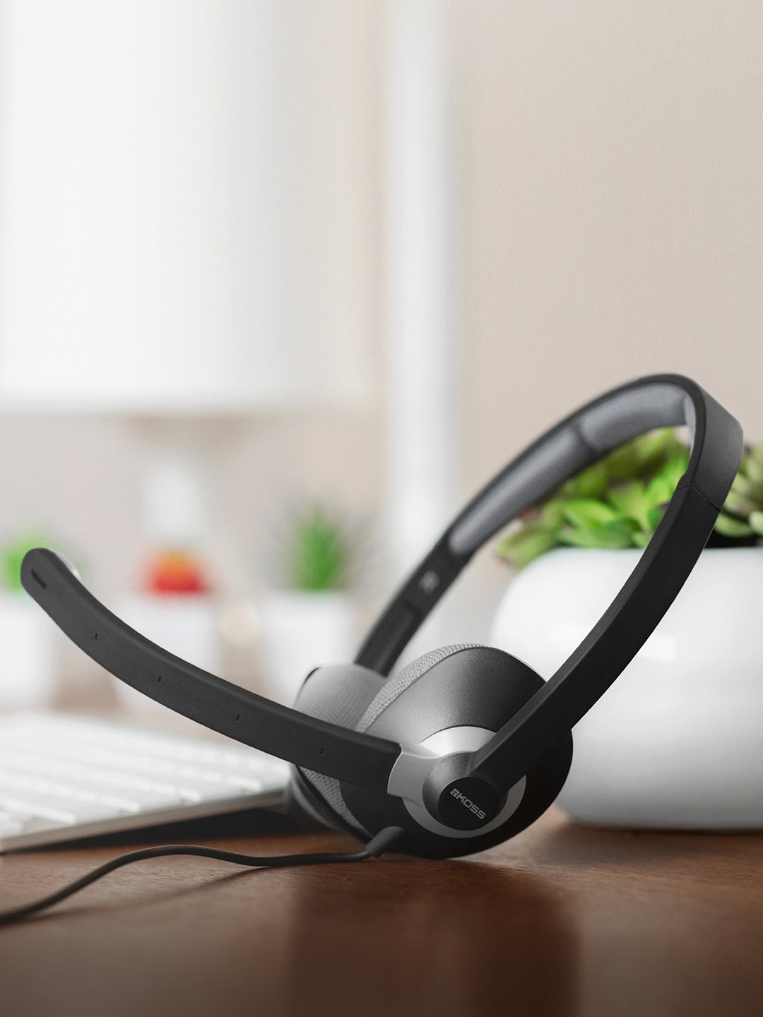 koss-cs300-usb-wired-communication-headset-with-noise-cancelling-mic image 6