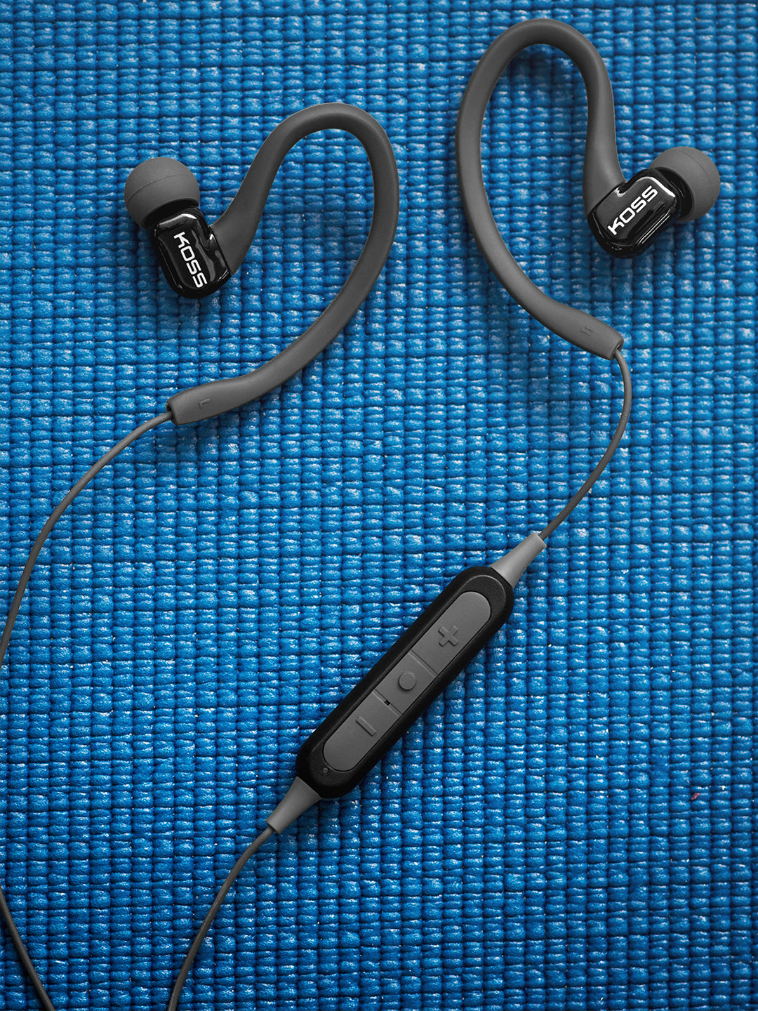 koss-bt232i-bluetooth-wireless-sport-clip-earphones-with-mic-and-usb-c-charging image 3