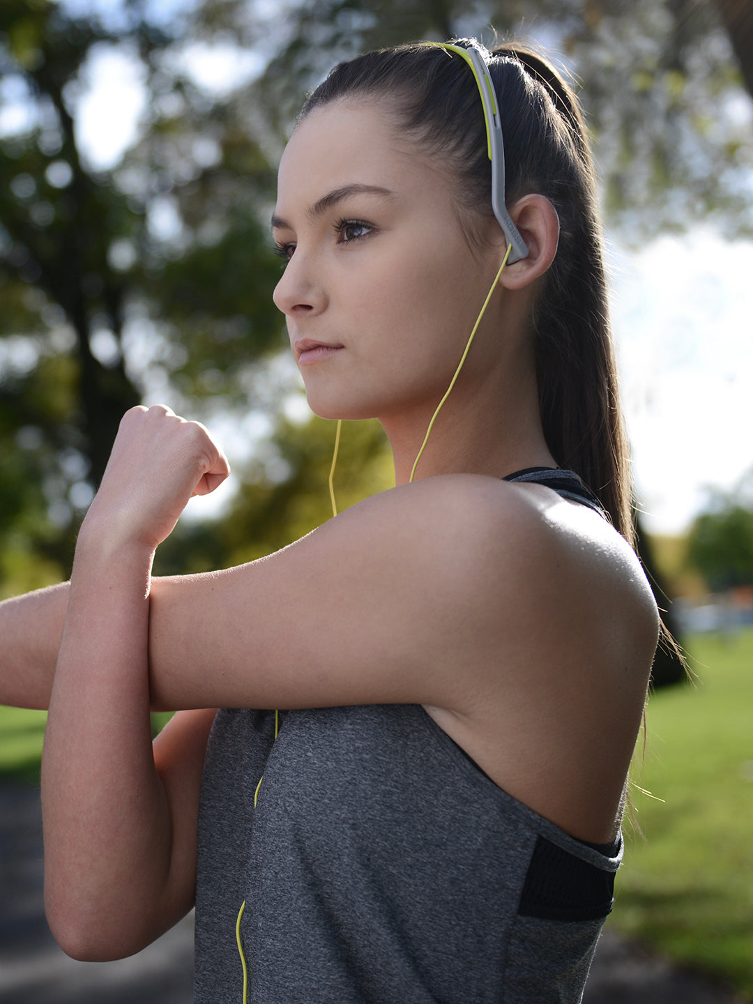 koss-kph14-sport-headphones-with-side-firing-design-for-workouts-6-00 image 6