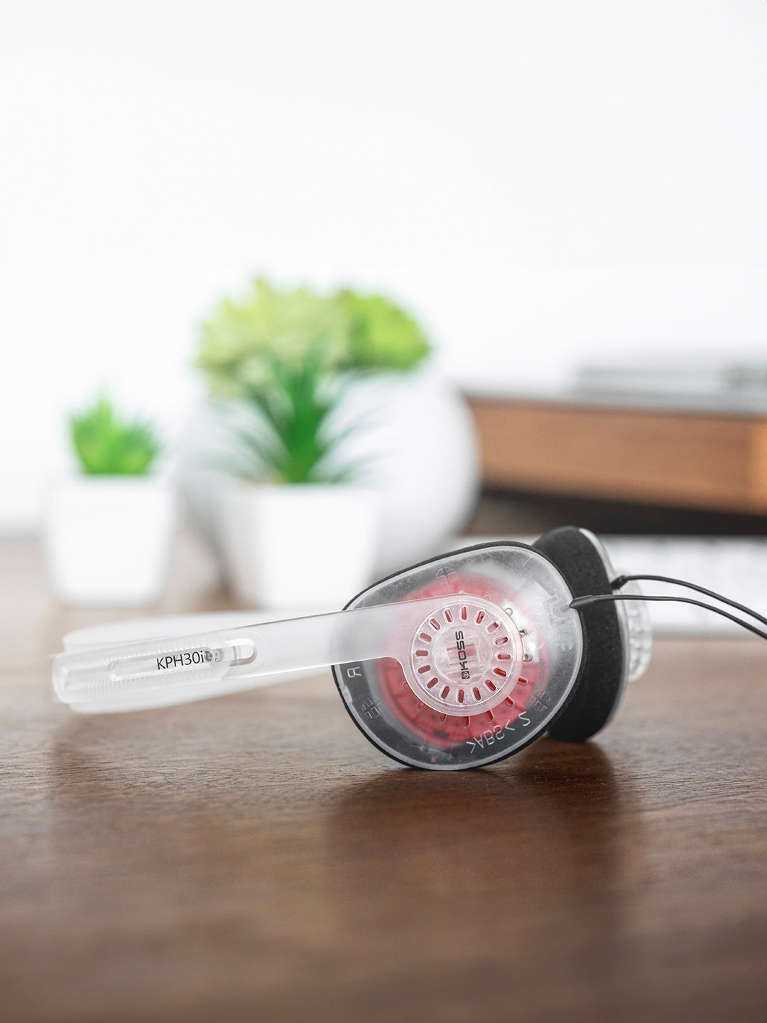 koss-kph30i-clear-on-ear-headphones image 7