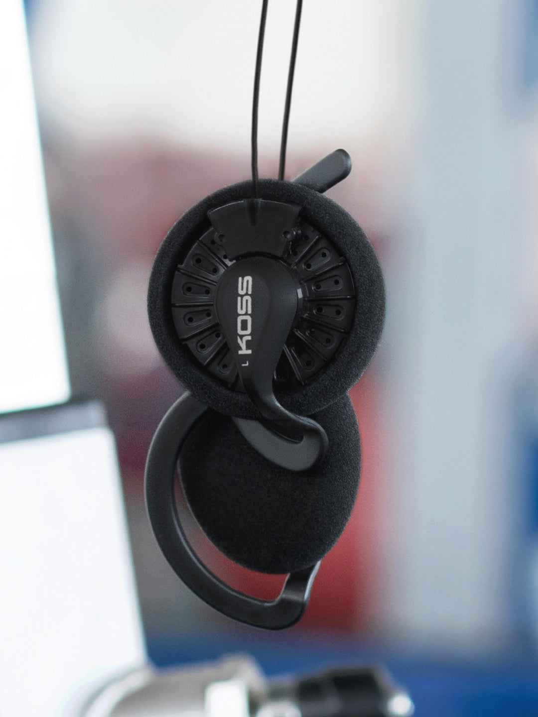 koss-ksc35-ear-clip-headphones-with-pivoting-ear-plates image 6