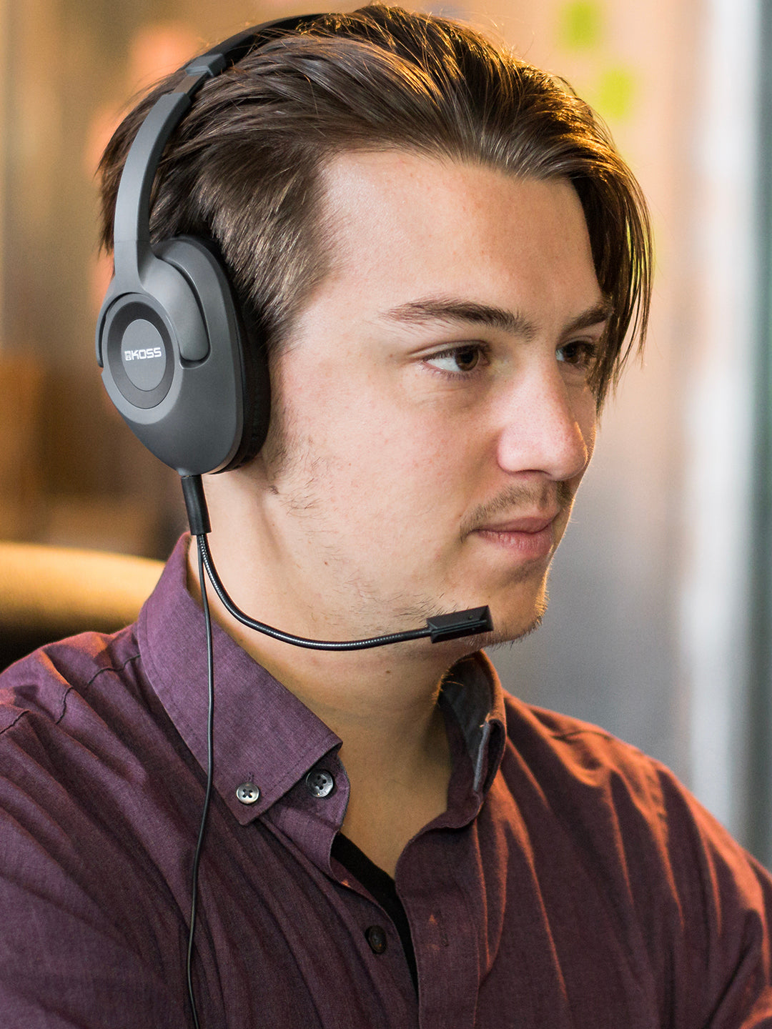 koss-sb42-usb-communication-headset-with-noise-reduction-mic image 2