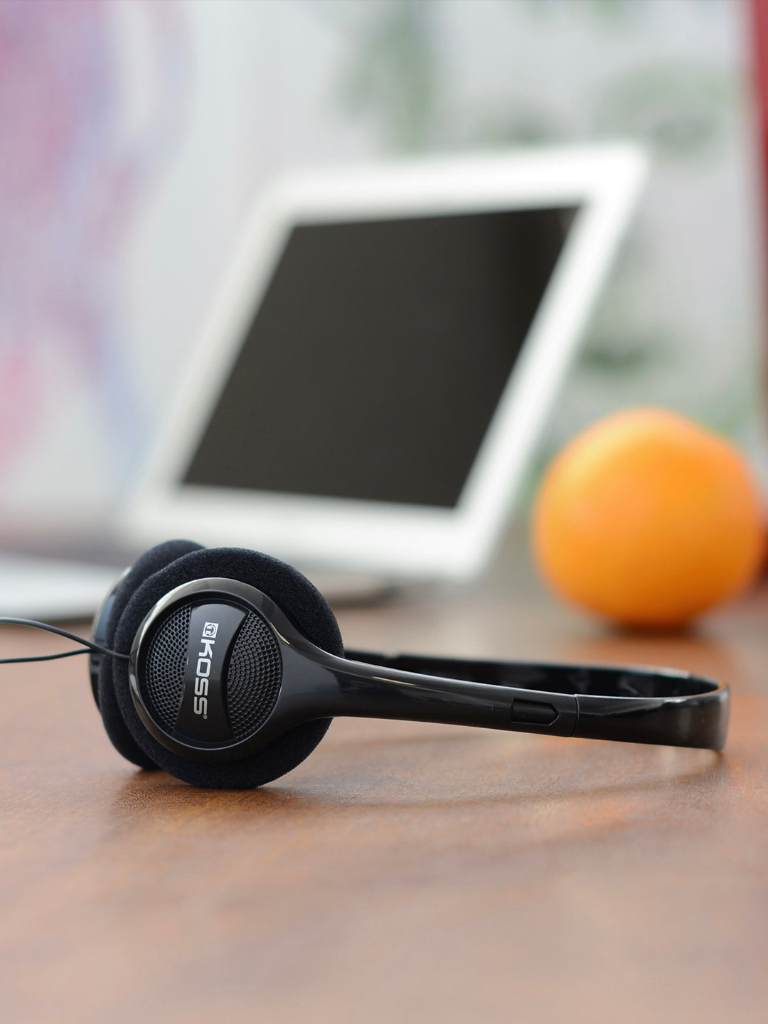 koss-kph7ik-ultra-lightweight-on-ear-headphones-with-one-touch-remote image 2