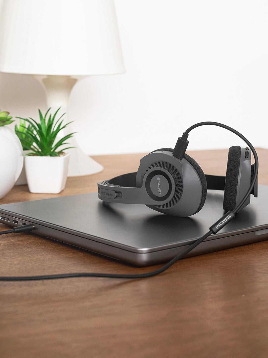 koss-kusb-50-analog-audio-pass-through-cord-for-kph30-wireless-porta-pro-wireles image 2