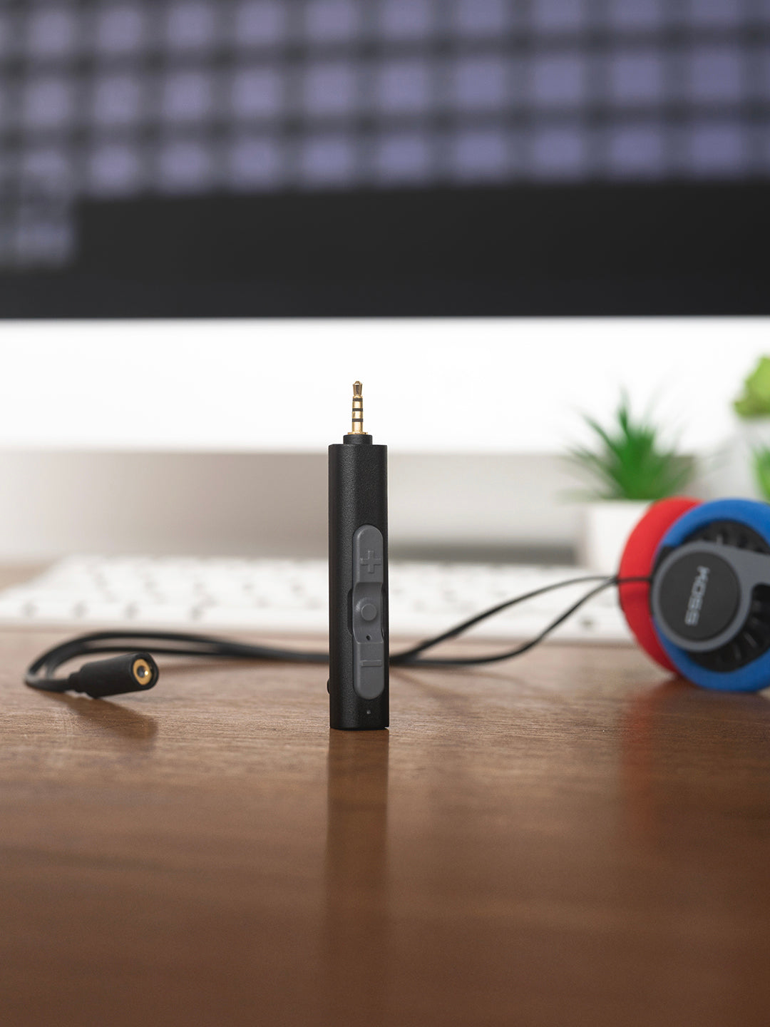koss-utility-series-bluetooth-adapter-wireless-audio-for-kph40-porta-pro-keb90 image 2